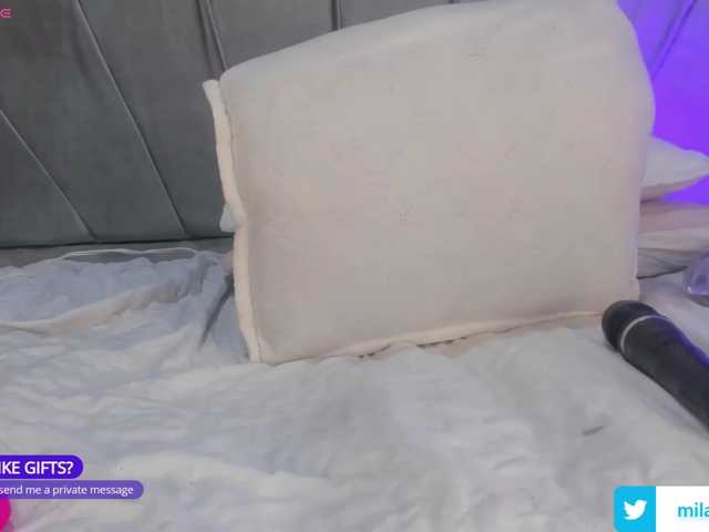 Shanna03 live cam on BongaCams