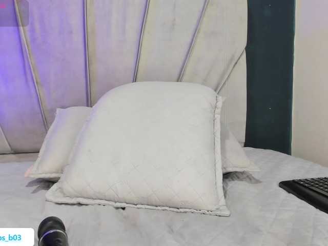 Shanna03 live cam on BongaCams