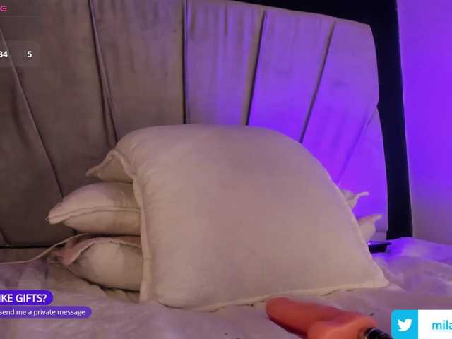 Shanna03 live cam on BongaCams