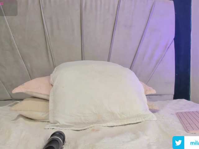 Shanna03 live cam preview