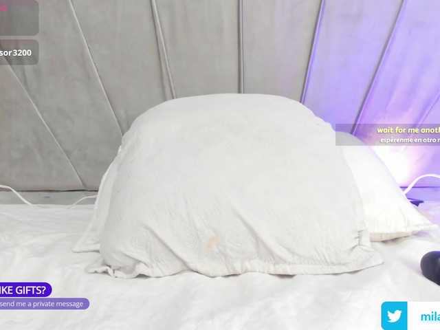 Shanna03 live cam on BongaCams