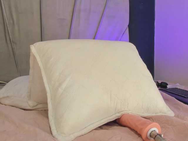 Shanna03 live cam on BongaCams