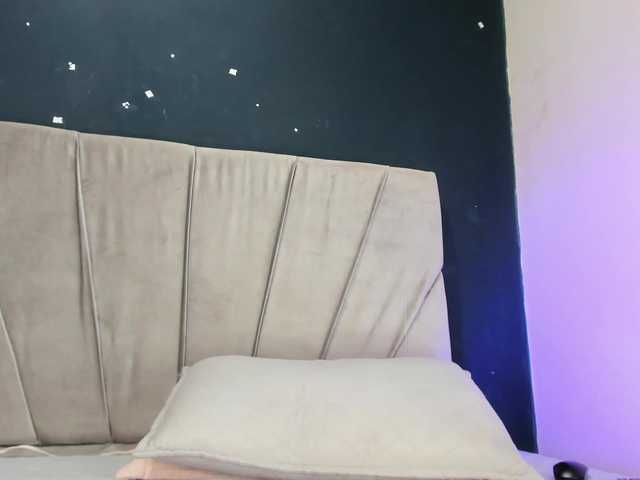 Shanna03 live cam on BongaCams