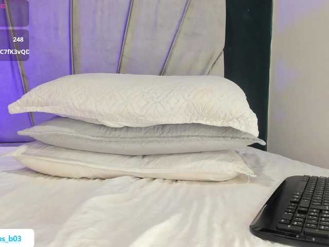 Shanna03 live cam on BongaCams