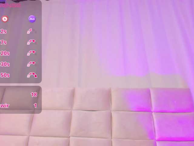 Shanna03 live cam on BongaCams