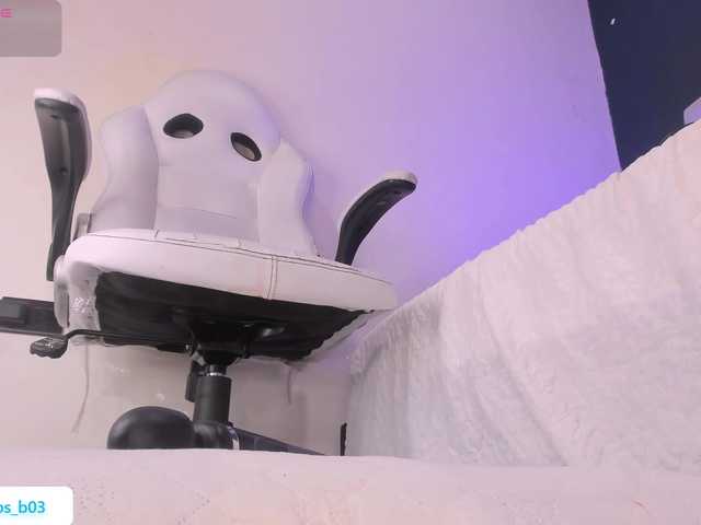 Shanna03 live cam on BongaCams