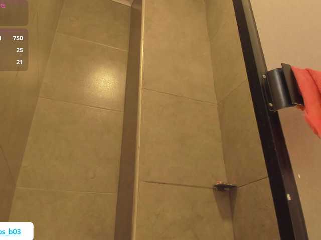 Shanna03 live cam on BongaCams