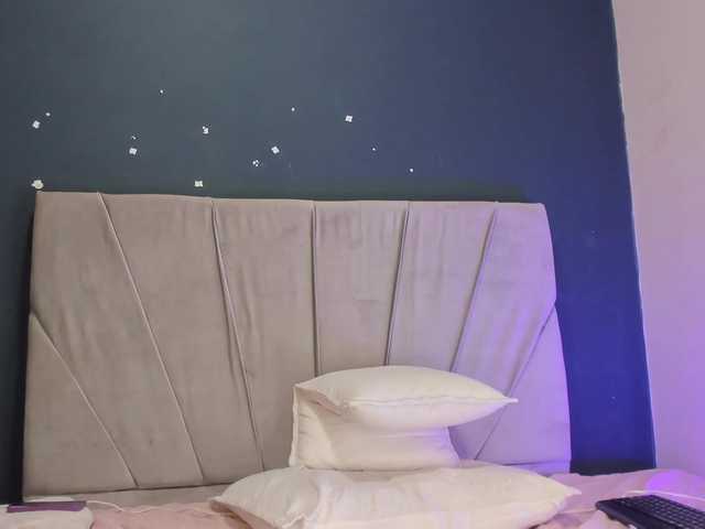 Shanna03 live cam on BongaCams
