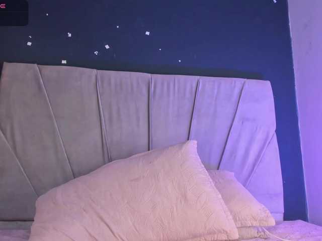 Shanna03 live cam on BongaCams