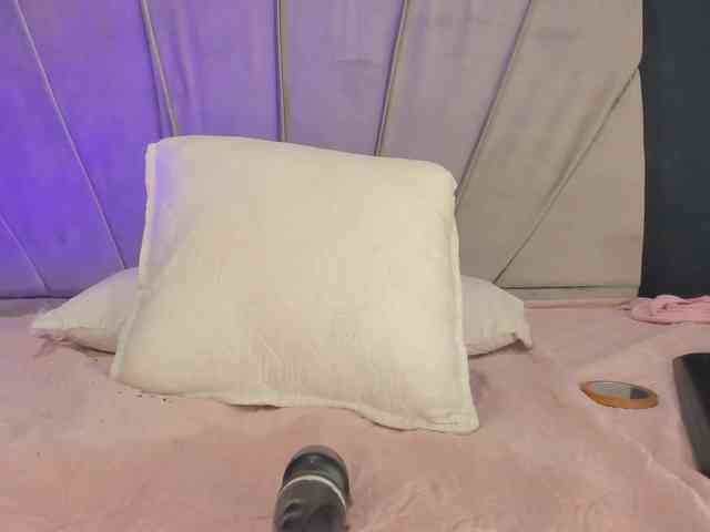 Shanna03 webcam