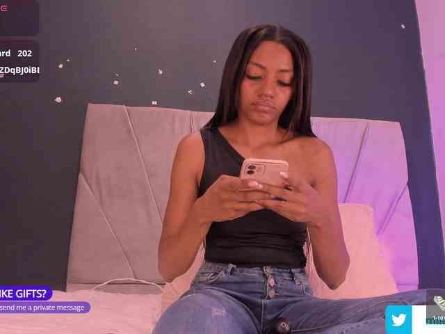 Shanna03 webcam