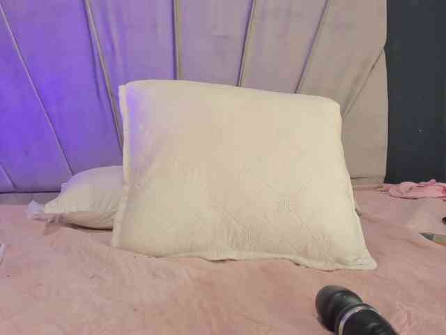 Shanna03 webcam