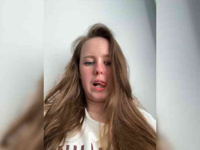 MariaBowman webcam