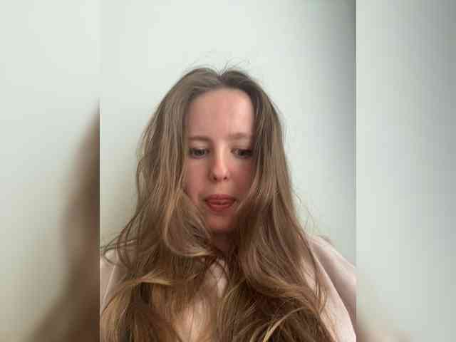 MariaBowman webcam