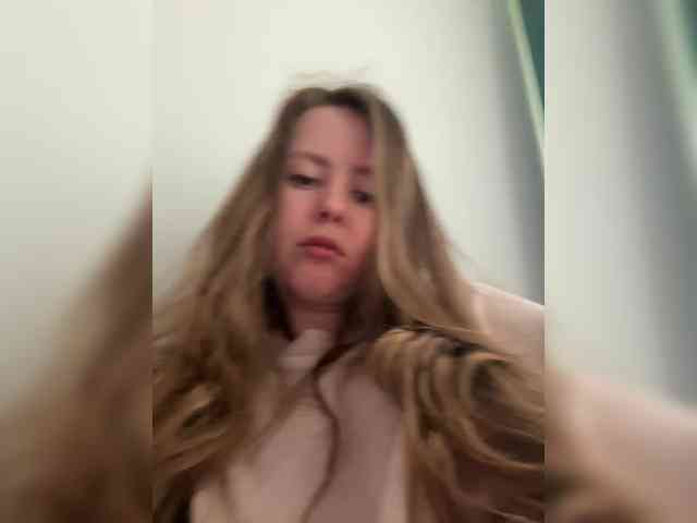 MariaBowman webcam