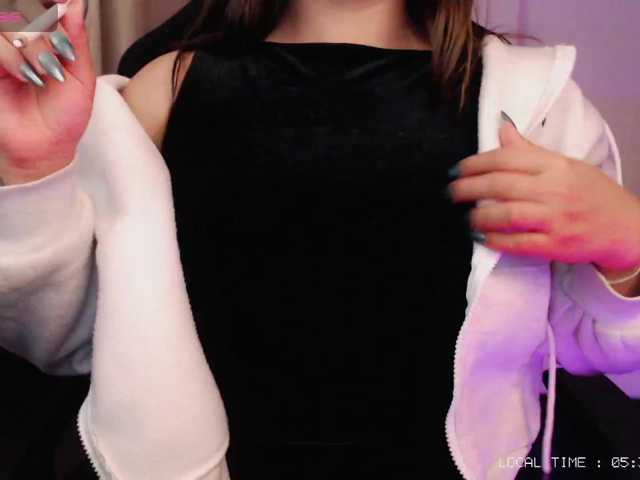 Sweet-emily1 live cam on BongaCams