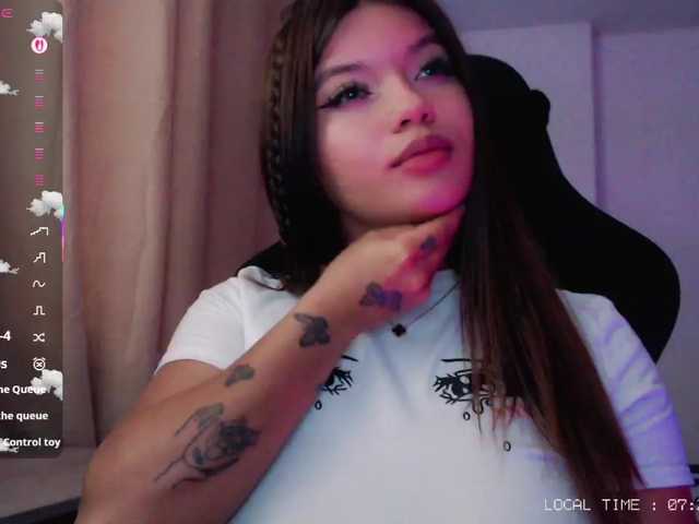 Sweet-emily1 live cam on BongaCams
