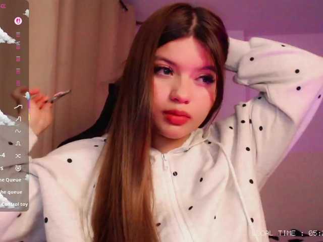 Sweet-emily1 live cam on BongaCams
