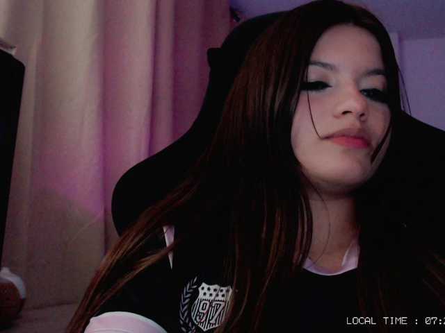 Sweet-emily1 live cam on BongaCams
