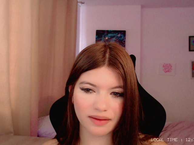 Sweet-emily1 live cam on BongaCams
