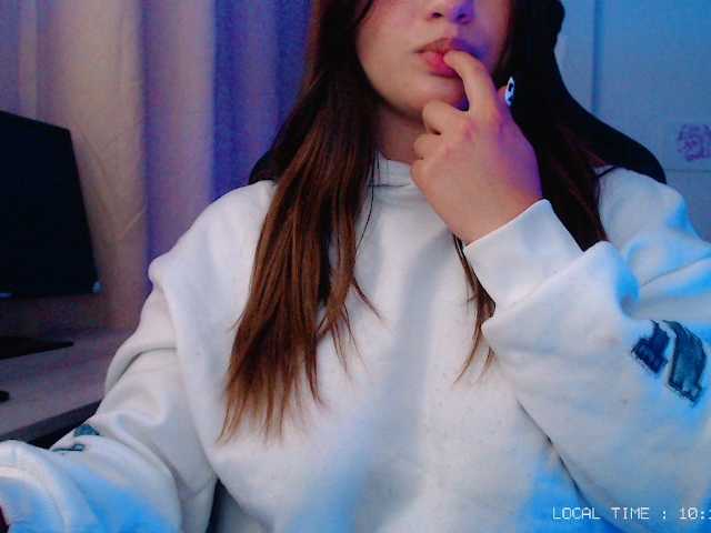 Sweet-emily1 live cam on BongaCams