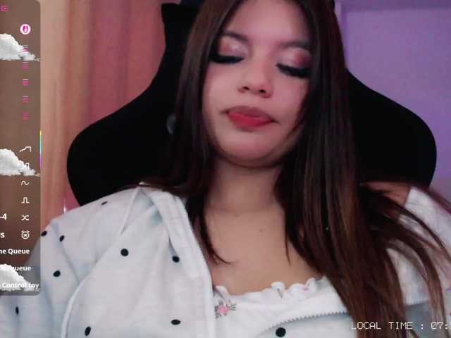 Sweet-emily1 live cam on BongaCams