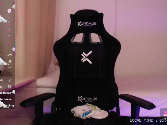 Sweet-emily1 live cam on BongaCams