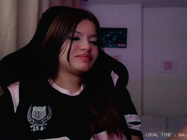 Sweet-emily1 live cam on BongaCams