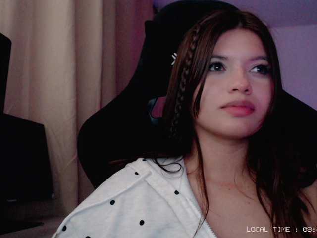 Sweet-emily1 live cam on BongaCams