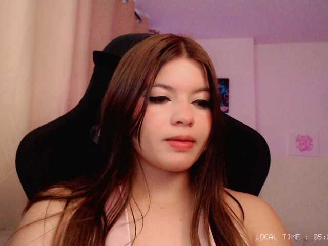 Sweet-emily1 live cam on BongaCams