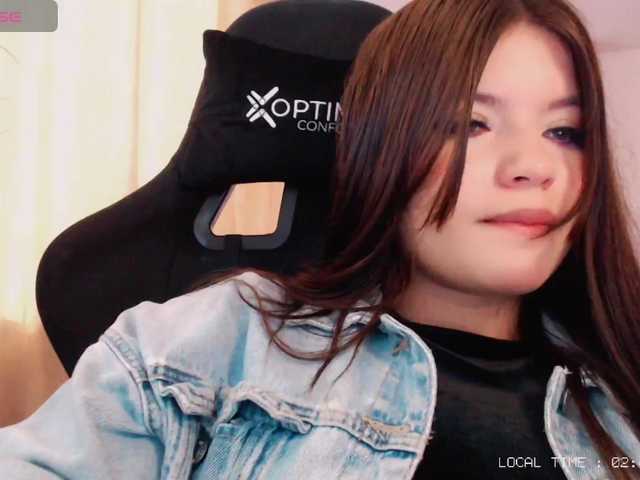 Sweet-emily1 live cam on BongaCams