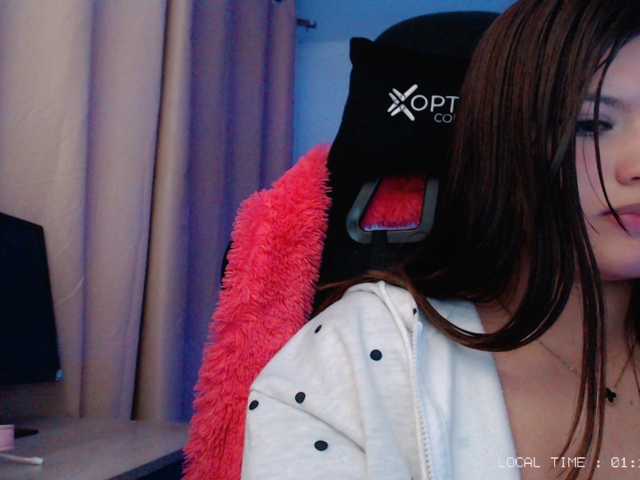 Sweet-emily1 live cam on BongaCams