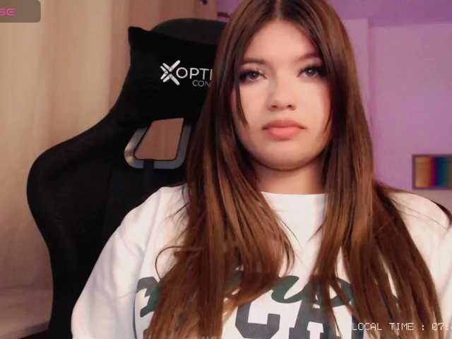 Sweet-emily1 live cam on BongaCams