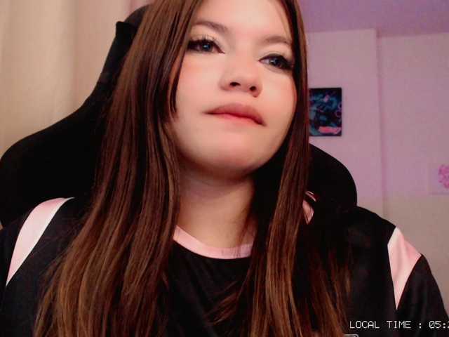 Sweet-emily1 live cam on BongaCams