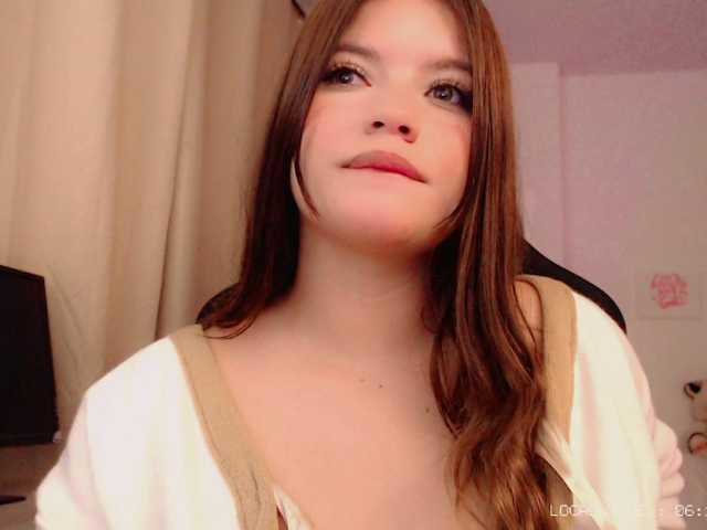 Sweet-emily1 live cam on BongaCams