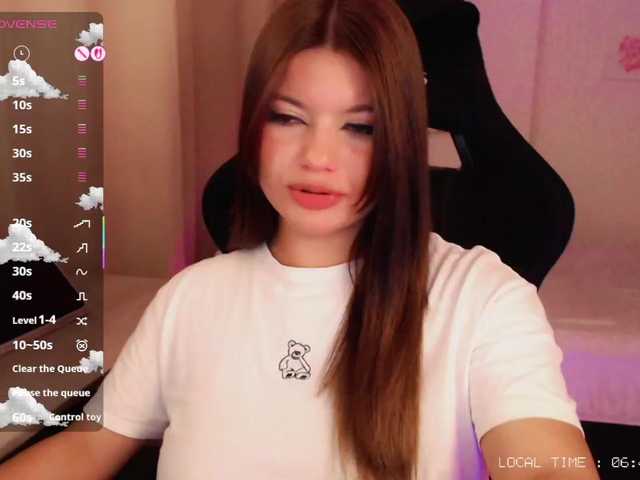 Sweet-emily1 live cam on BongaCams