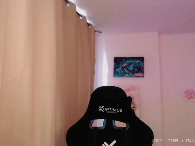Sweet-emily1 live cam on BongaCams