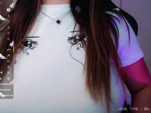 Sweet-emily1 live cam on BongaCams