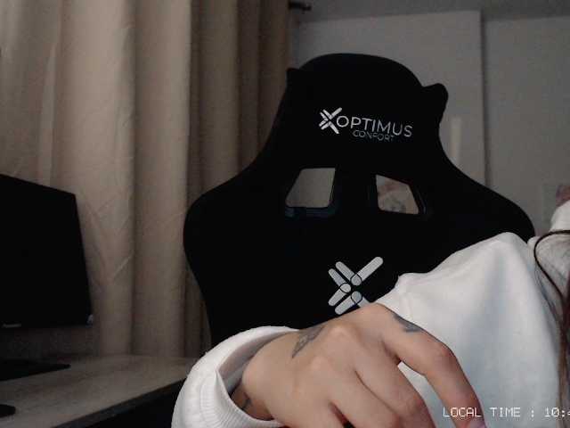 Sweet-emily1 live cam on BongaCams