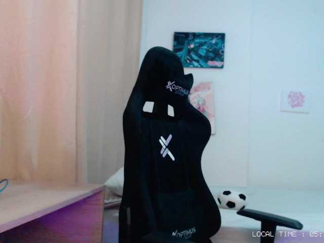 Sweet-emily1 live cam on BongaCams