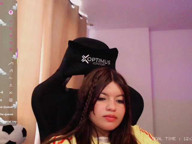 Sweet-emily1 live cam on BongaCams
