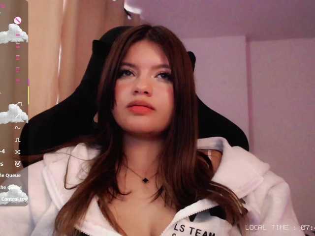 Sweet-emily1 live cam on BongaCams