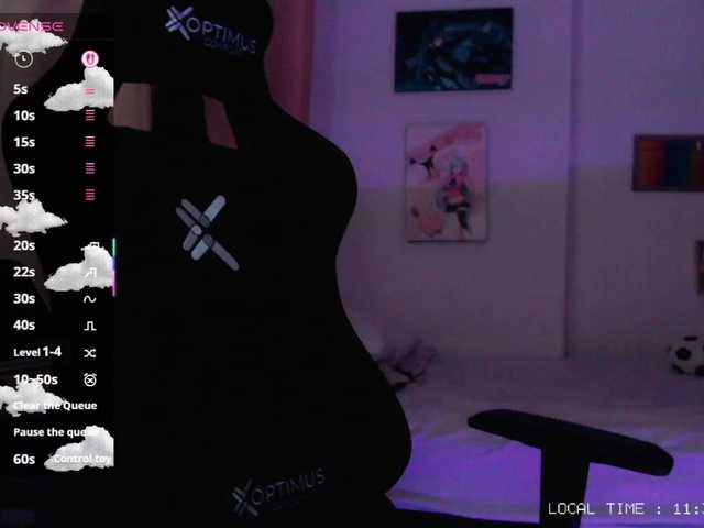 Sweet-emily1 live webcam show