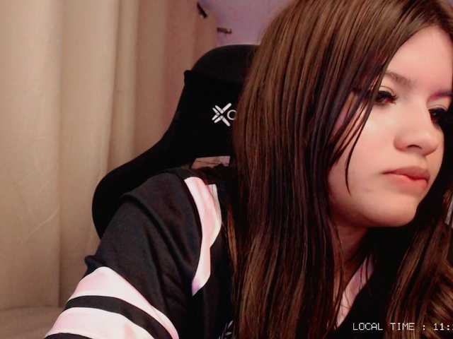 Sweet-emily1 live cam on BongaCams