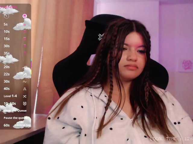 Sweet-emily1 live cam on BongaCams