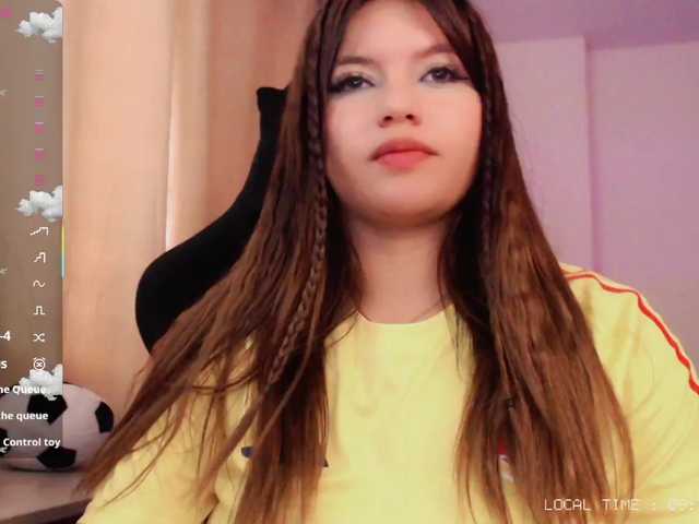 Sweet-emily1 live cam on BongaCams