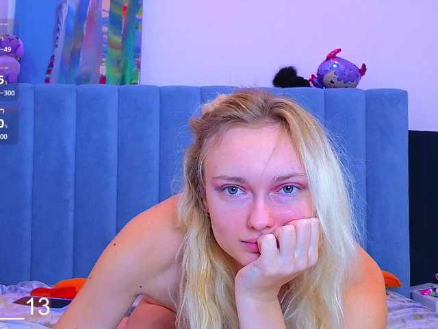 -Angelina1-