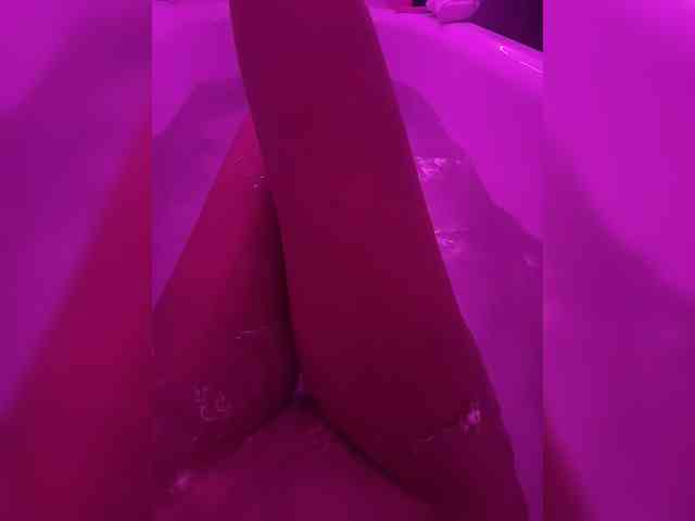 Angelina_1 webcam