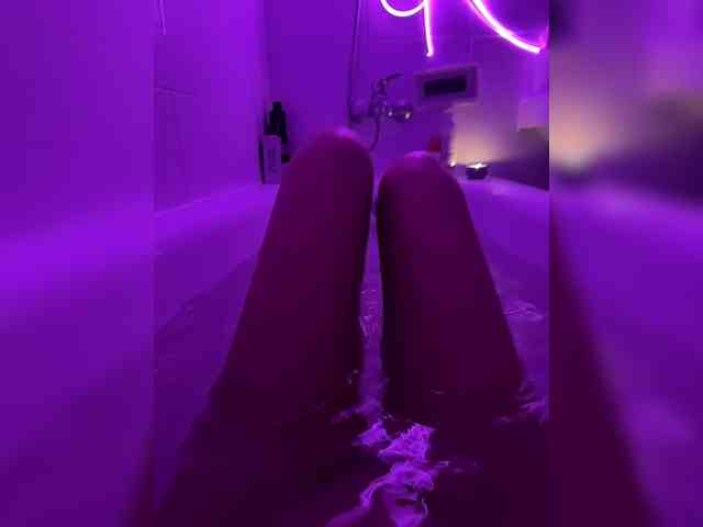 Angelina_1 webcam