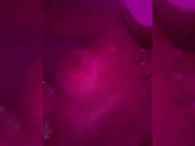 Angelina_1 webcam
